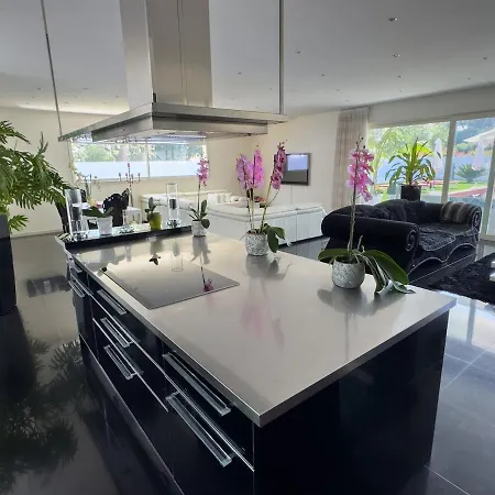 Maison En Saint-Jean-Cap-Ferrat *