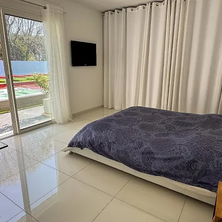Maison En Saint-Jean-Cap-Ferrat Apartman